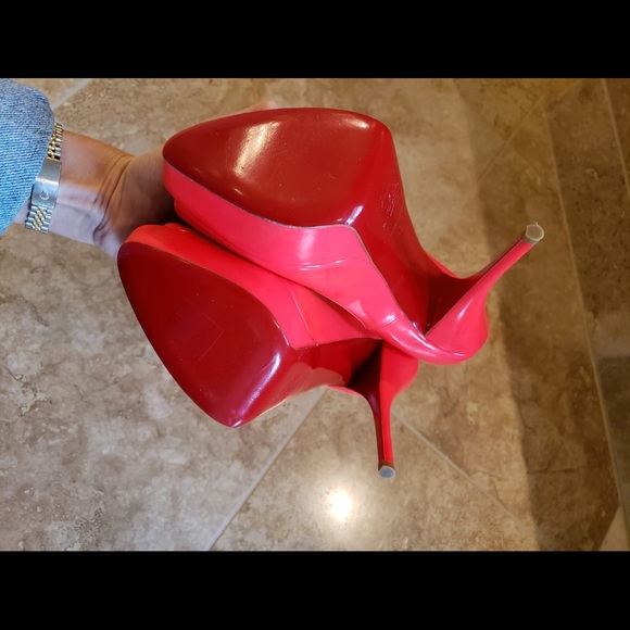 Christian Louboutin Lady Peep - Picture 4 of 4
